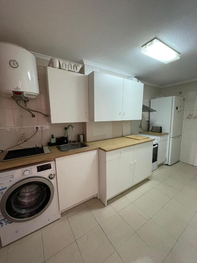 Playa De La Mata Apartment Аликанте Екстериор снимка